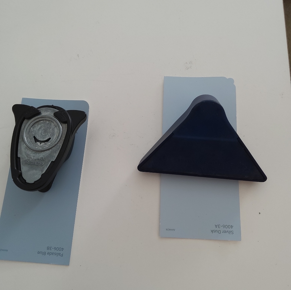 Creative Memories & Stampin UP corner Punches - Picture 5 of 5